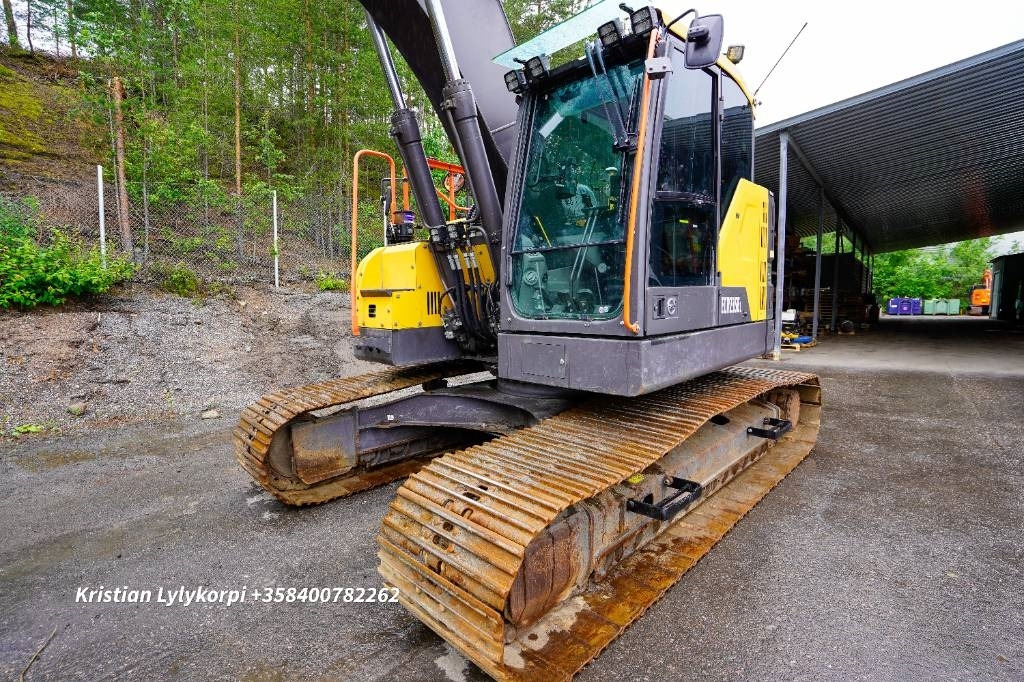 Pelle sur chenille Volvo ECR235EL 3D EC-OIL: photos 13