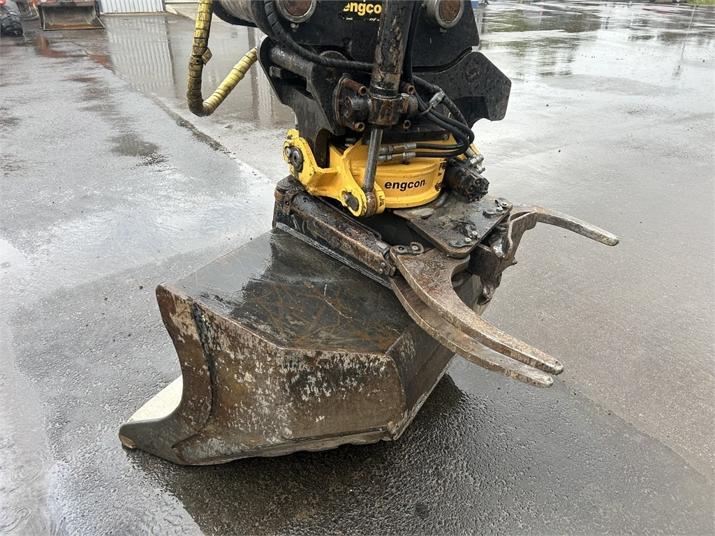 Pelle sur pneus Volvo EW160D PYÖRITTÄJÄLLÄ: photos 10