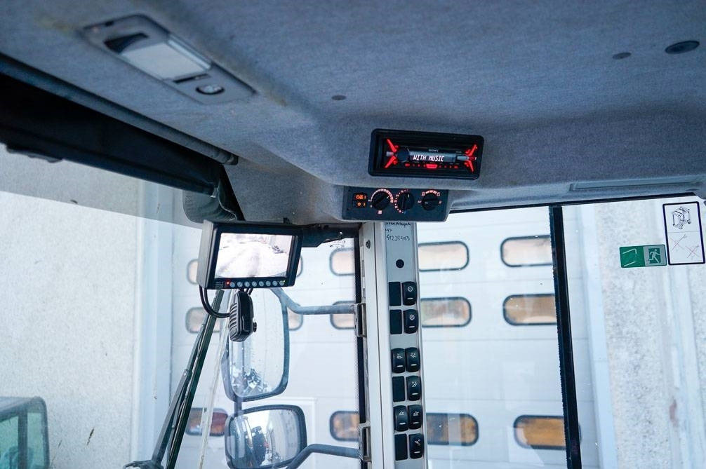 Chargeuse sur pneus Volvo L220H MYYTY!!SOLD!!: photos 29