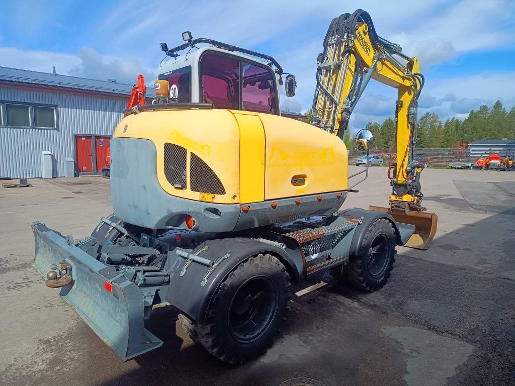 Wacker Neuson EW100 PYÖRITTÄJÄLLÄ - Pelle sur pneus: photos 3 Wacker Neuson EW100 PYÖRITTÄJÄLLÄ - Pelle sur pneus: photos 3