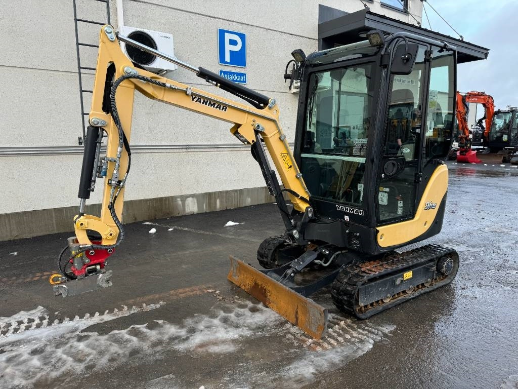 Yanmar SV 18 VÄHÄN AJETTU - Mini pelle: photos 2 Yanmar SV 18 VÄHÄN AJETTU - Mini pelle: photos 2