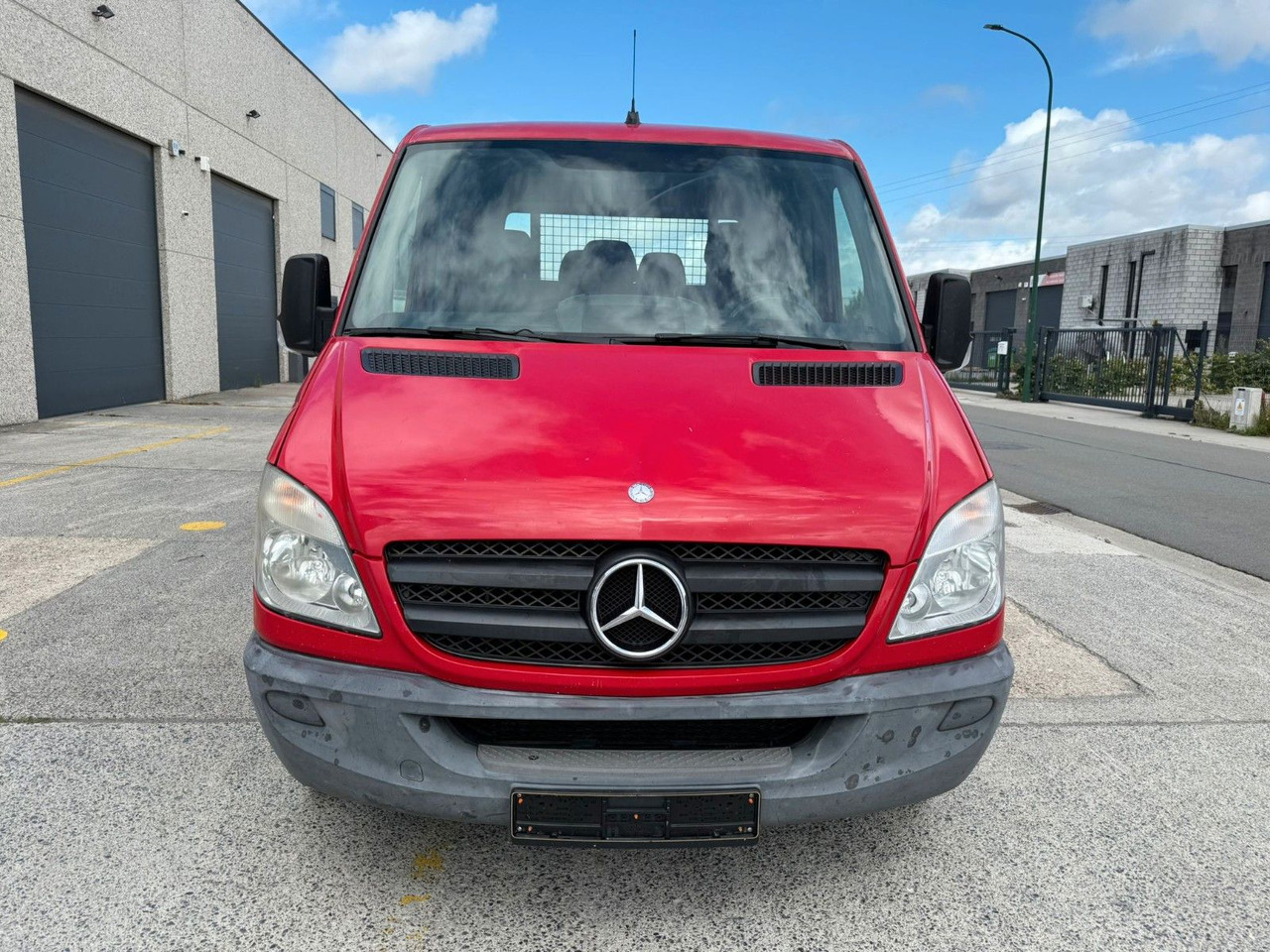 Mercedes-Benz Sprinter Pritsche 316. - Fourgon plateau, Utilitaire double cabine: photos 4 Mercedes-Benz Sprinter Pritsche 316. - Fourgon plateau, Utilitaire double cabine: photos 4