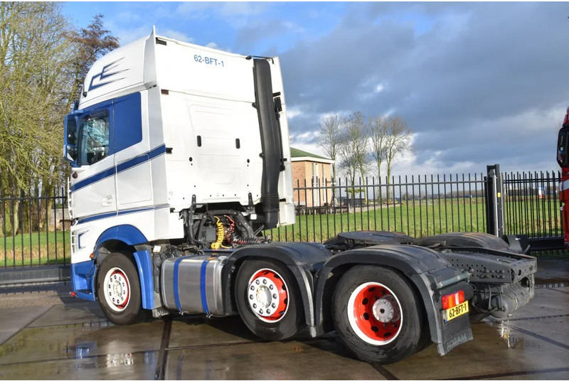 Mercedes-Benz Actros 2548 6x2/4 - EURO 6 - AIRCO - CAB HEATER - 2 BEDS - DIFF. LOCK - GOOD CONDITION - - Tracteur routier: photos 3 Mercedes-Benz Actros 2548 6x2/4 - EURO 6 - AIRCO - CAB HEATER - 2 BEDS - DIFF. LOCK - GOOD CONDITION - - Tracteur routier: photos 3