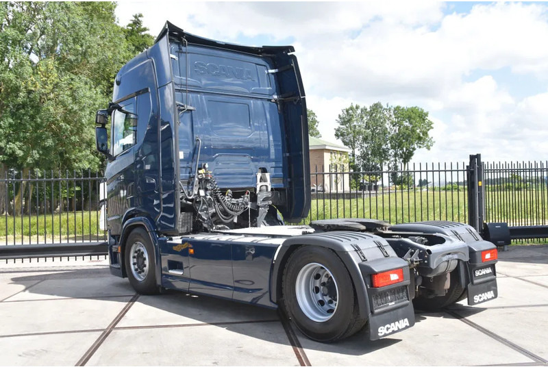 Scania S450 NGS 4x2NB - FULL AIR - 743 TKM - RETARDER - PARK. AIRCO - 2 x FUEL TANKS - TOP CONDITION - - Tracteur routier: photos 3 Scania S450 NGS 4x2NB - FULL AIR - 743 TKM - RETARDER - PARK. AIRCO - 2 x FUEL TANKS - TOP CONDITION - - Tracteur routier: photos 3