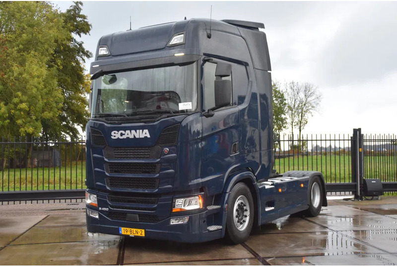 Scania S450 NGS 4x2NB - FULL AIR - RETARDER - ACC - AIRCO - 2 x FUEL TANKS - TOP CONDITION - - Tracteur routier: photos 2 Scania S450 NGS 4x2NB - FULL AIR - RETARDER - ACC - AIRCO - 2 x FUEL TANKS - TOP CONDITION - - Tracteur routier: photos 2
