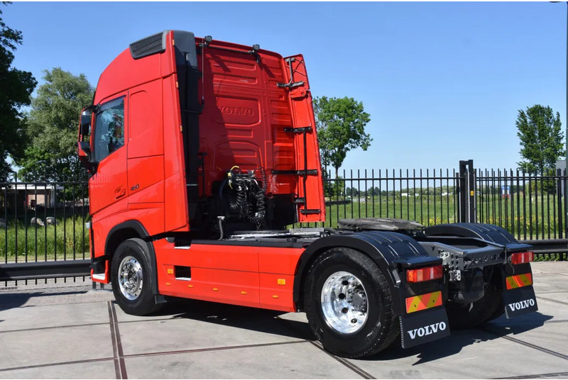 Volvo FH 460 Globe 4x2 - RETARDER- HYDRAULIC SYSTEM - 718 TKM - AIRCO - DIFF. LOCK - PTO - GOOD CONDITION - - Tracteur routier: photos 3 Volvo FH 460 Globe 4x2 - RETARDER- HYDRAULIC SYSTEM - 718 TKM - AIRCO - DIFF. LOCK - PTO - GOOD CONDITION - - Tracteur routier: photos 3