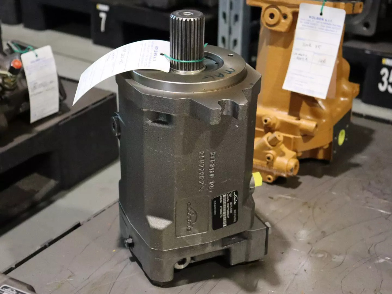 LINDE HMF 135-02 - Moteur hydraulique pour Engins de chantier: photos 1 LINDE HMF 135-02 - Moteur hydraulique pour Engins de chantier: photos 1