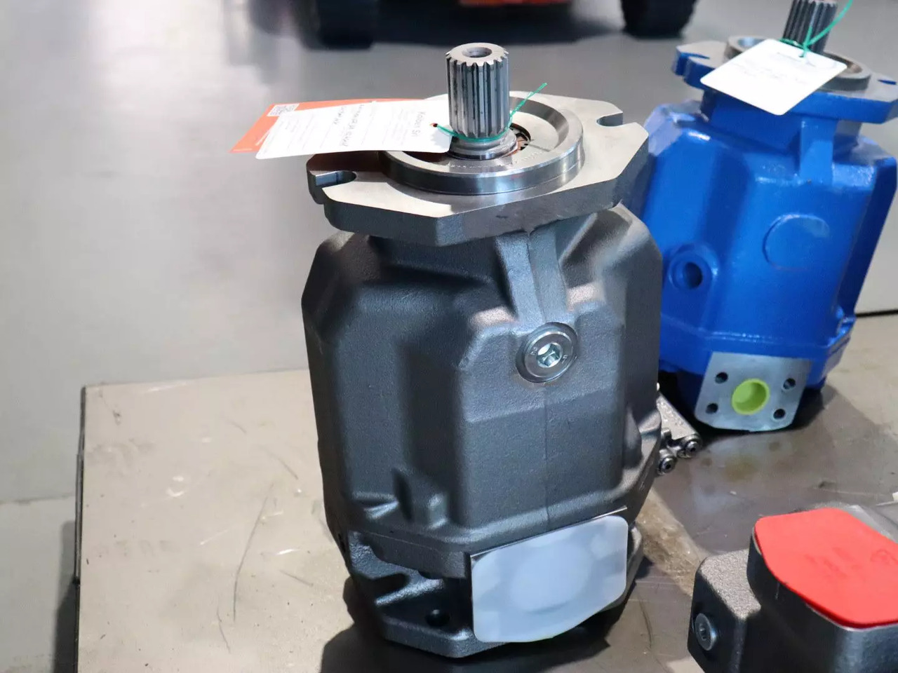 REXROTH A10VO100DFR/31R-VSC62K68 - Pompe hydraulique pour Engins de chantier: photos 2 REXROTH A10VO100DFR/31R-VSC62K68 - Pompe hydraulique pour Engins de chantier: photos 2