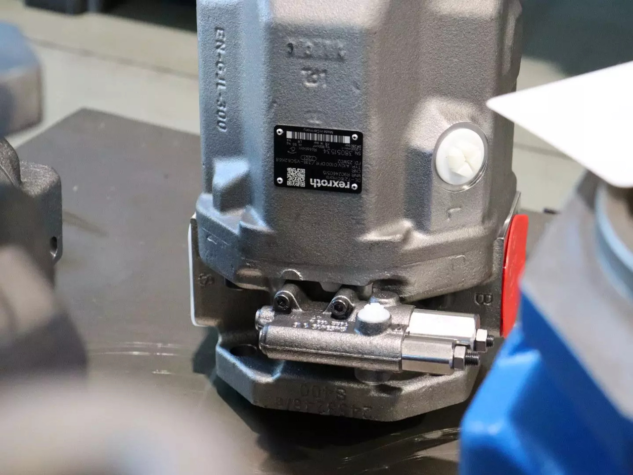 REXROTH A10VO100DFR/31R-VSC62K68 - Pompe hydraulique pour Engins de chantier: photos 3 REXROTH A10VO100DFR/31R-VSC62K68 - Pompe hydraulique pour Engins de chantier: photos 3