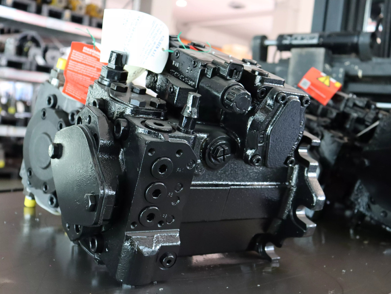 REXROTH A4VG90DA1D7/32R-NAF02F021SP-S - Pompe hydraulique pour Matériel de manutention: photos 2 REXROTH A4VG90DA1D7/32R-NAF02F021SP-S - Pompe hydraulique pour Matériel de manutention: photos 2