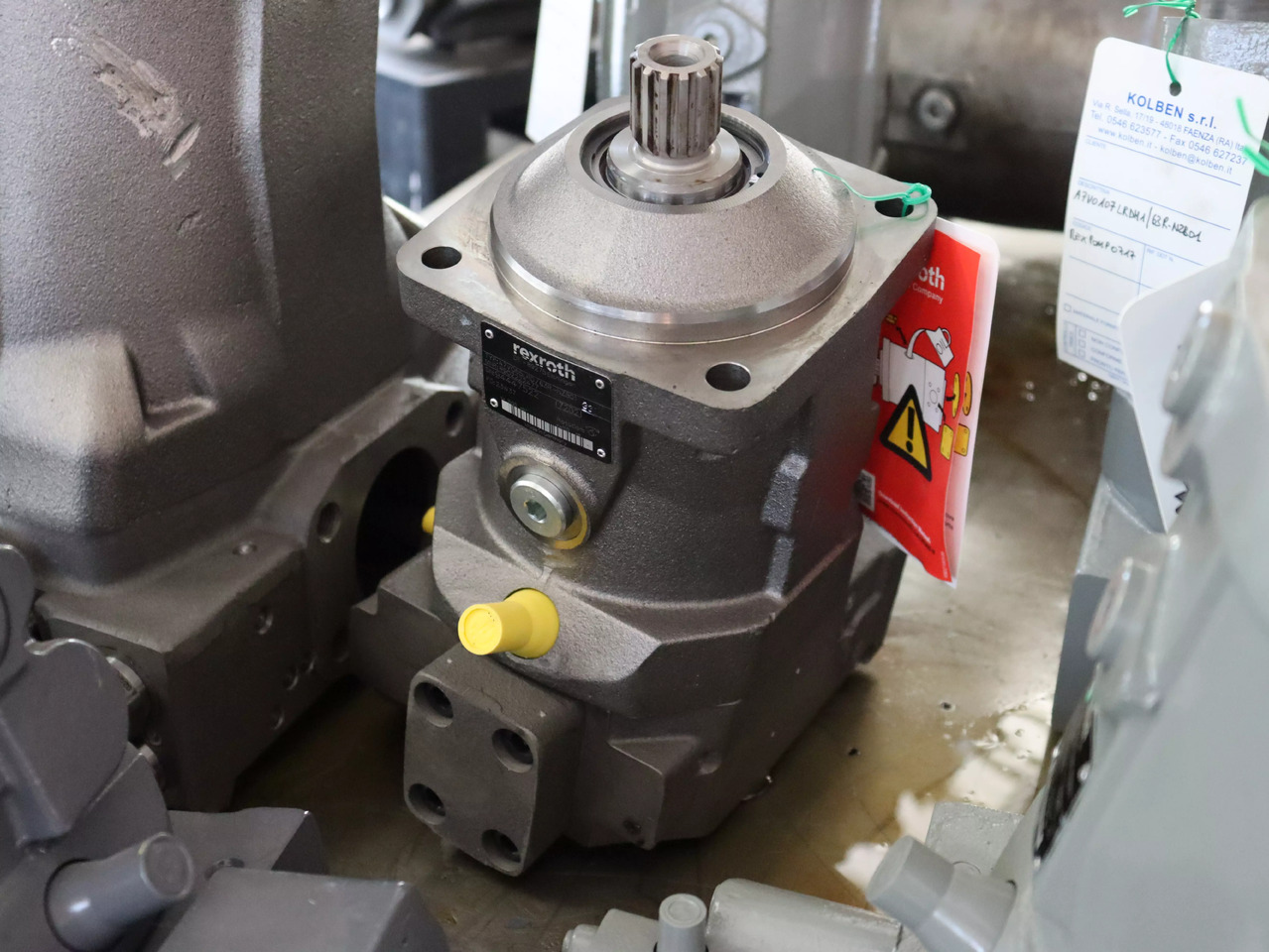 REXROTH A7VO55LRD/63R-NZB01 - Pompe hydraulique pour Engins de chantier: photos 1 REXROTH A7VO55LRD/63R-NZB01 - Pompe hydraulique pour Engins de chantier: photos 1