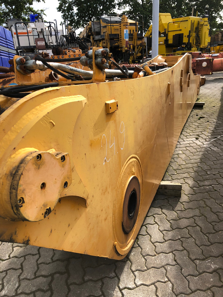 LIEBHERR Boom and sticks for 974 - Flèche pour Pelle: photos 5 LIEBHERR Boom and sticks for 974 - Flèche pour Pelle: photos 5