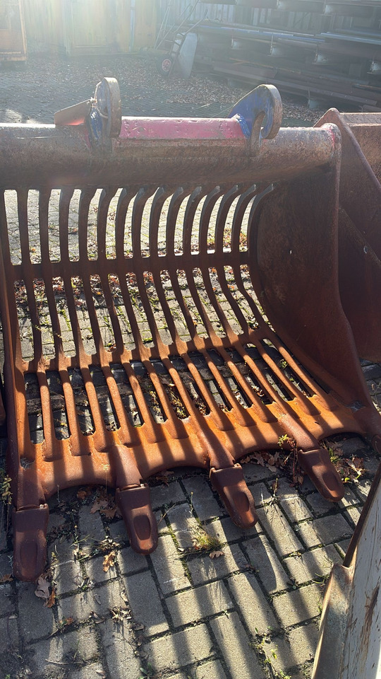 Liebherr Volvo Komatsu Volvo 460 Liebherr R944 R952 R974 KOMATSU PC1250 - Godet pour pelle pour Pelle sur chenille: photos 2 Liebherr Volvo Komatsu Volvo 460 Liebherr R944 R952 R974 KOMATSU PC1250 - Godet pour pelle pour Pelle sur chenille: photos 2