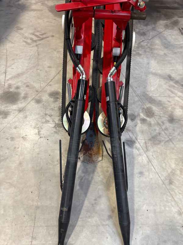 ASA-Lift Klembandroder CM-1000C - Machine à vendanger: photos 3 ASA-Lift Klembandroder CM-1000C - Machine à vendanger: photos 3