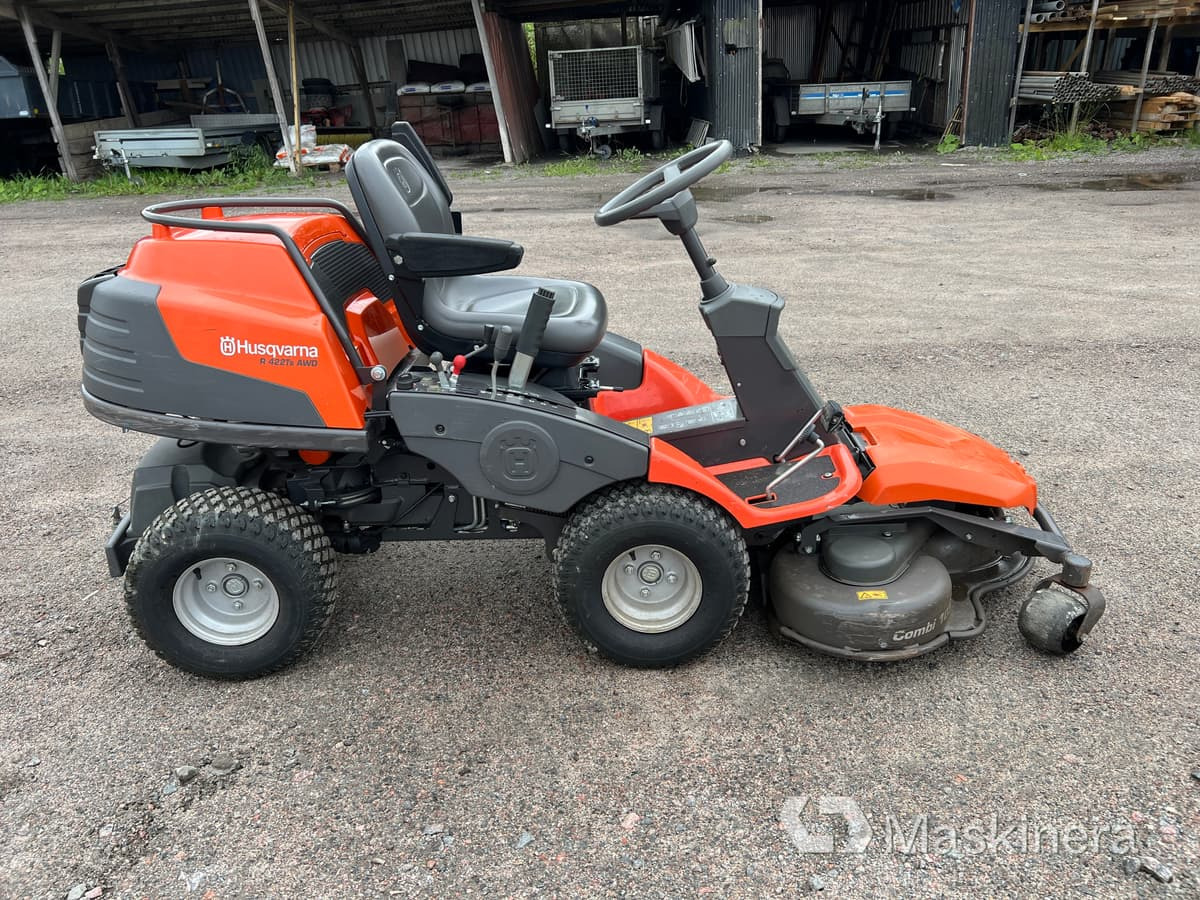 Åkgräsklippare Husqvarna R422 Ts AWD - Motofaucheuse: photos 4 Åkgräsklippare Husqvarna R422 Ts AWD - Motofaucheuse: photos 4
