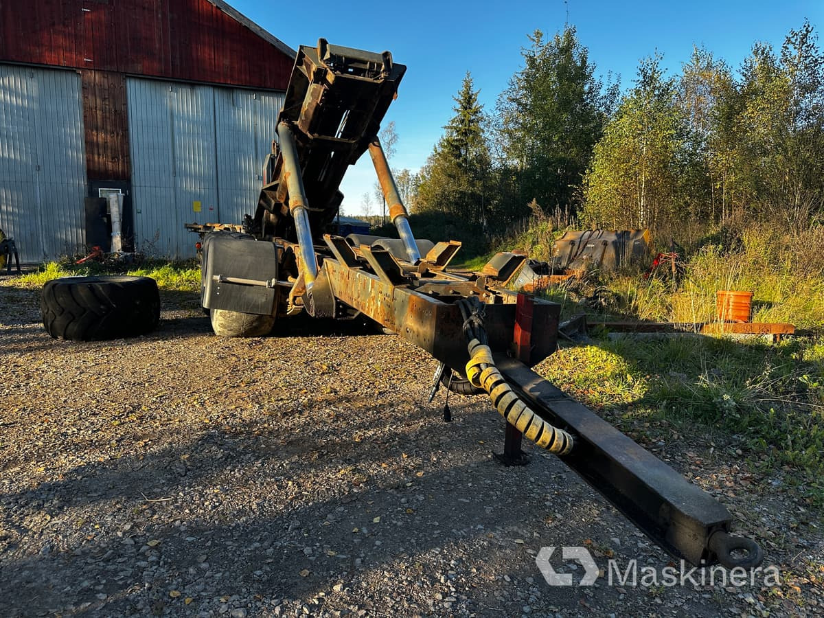 Livab kran Lastväxlarsläp Livab krok (Rep.Objekt) - Autre matériel: photos 1 Livab kran Lastväxlarsläp Livab krok (Rep.Objekt) - Autre matériel: photos 1