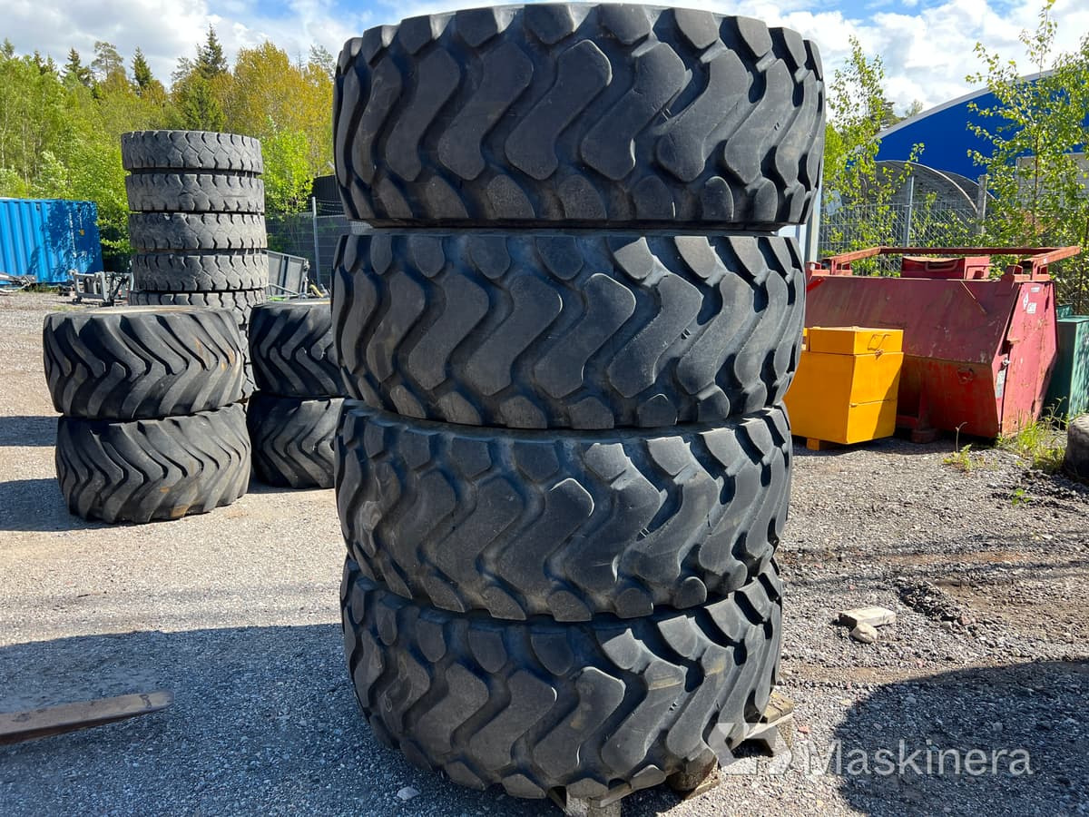 Entreprenaddäck Michelin 20.5R25 - Roue complète pour Engins de chantier: photos 5 Entreprenaddäck Michelin 20.5R25 - Roue complète pour Engins de chantier: photos 5