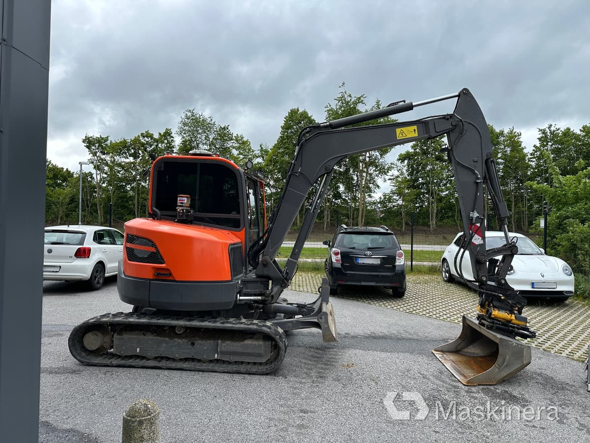 Grävmaskin Volvo ECR58D - Pelle sur chenille: photos 4 Grävmaskin Volvo ECR58D - Pelle sur chenille: photos 4