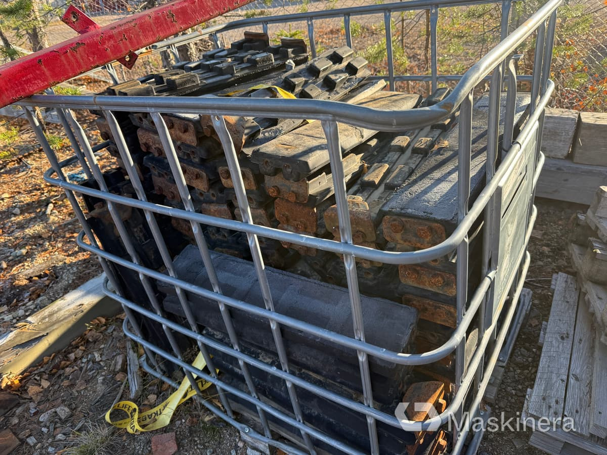 Gummipads till grävmaskin - Chenille pour Engins de chantier: photos 4 Gummipads till grävmaskin - Chenille pour Engins de chantier: photos 4