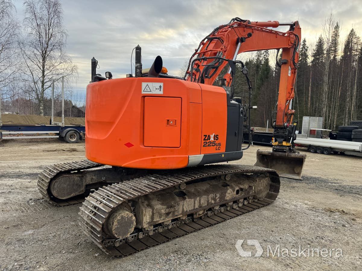 Hitachi ZX 225 USLC-5B Grävmaskin Hitachi ZX225USLC-5B - Pelle sur chenille: photos 5 Hitachi ZX 225 USLC-5B Grävmaskin Hitachi ZX225USLC-5B - Pelle sur chenille: photos 5