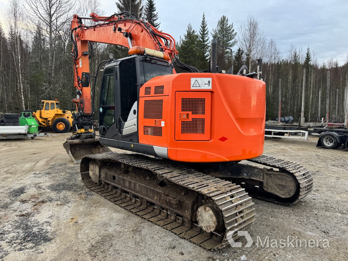 Hitachi ZX 225 USLC-5B Grävmaskin Hitachi ZX225USLC-5B - Pelle sur chenille: photos 3 Hitachi ZX 225 USLC-5B Grävmaskin Hitachi ZX225USLC-5B - Pelle sur chenille: photos 3