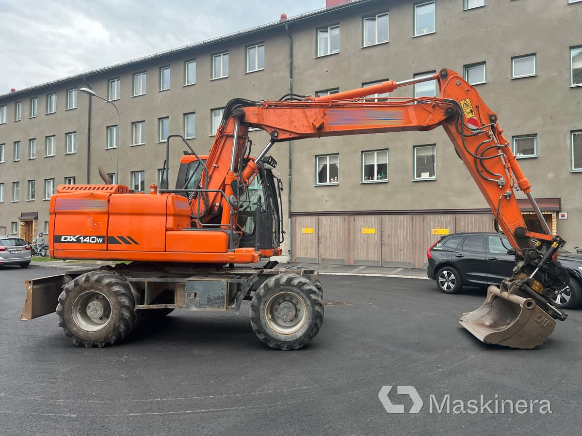 Hjugrävare Doosan DX140-3 - Pelle sur chenille: photos 4 Hjugrävare Doosan DX140-3 - Pelle sur chenille: photos 4
