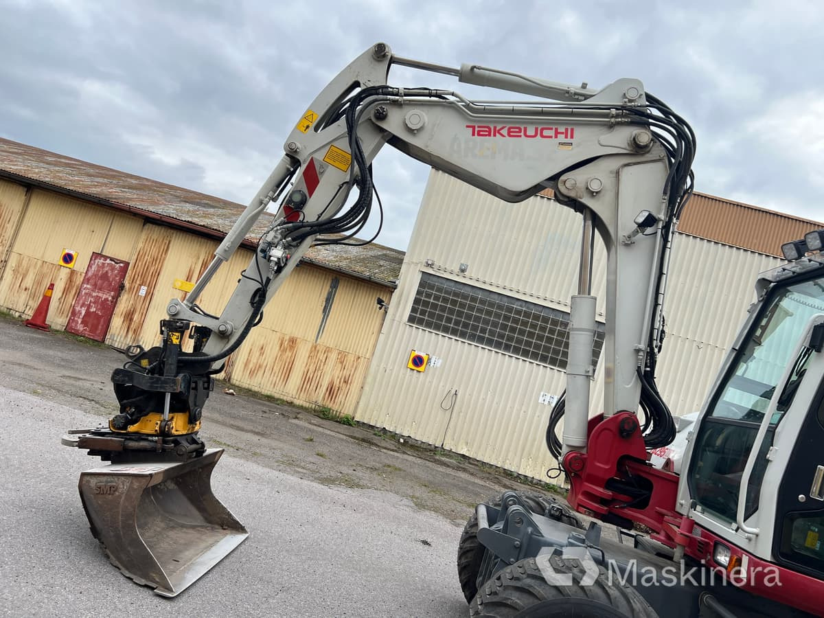 Pelle sur chenille Hjulgrävare Takeuchi TB295W med vagn & redskap: photos 41