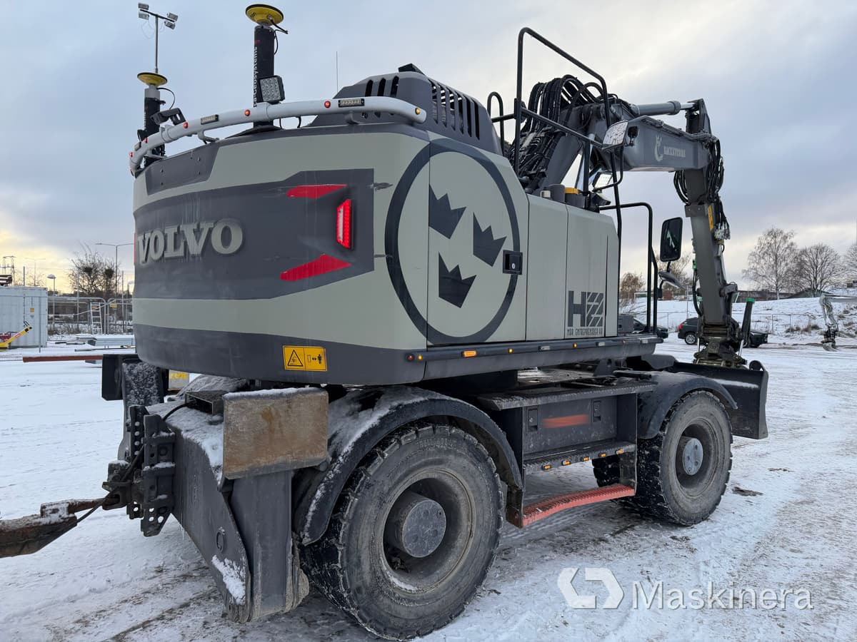 Hjulgrävare Volvo EW160E med tillbehör - Pelle sur chenille: photos 5 Hjulgrävare Volvo EW160E med tillbehör - Pelle sur chenille: photos 5