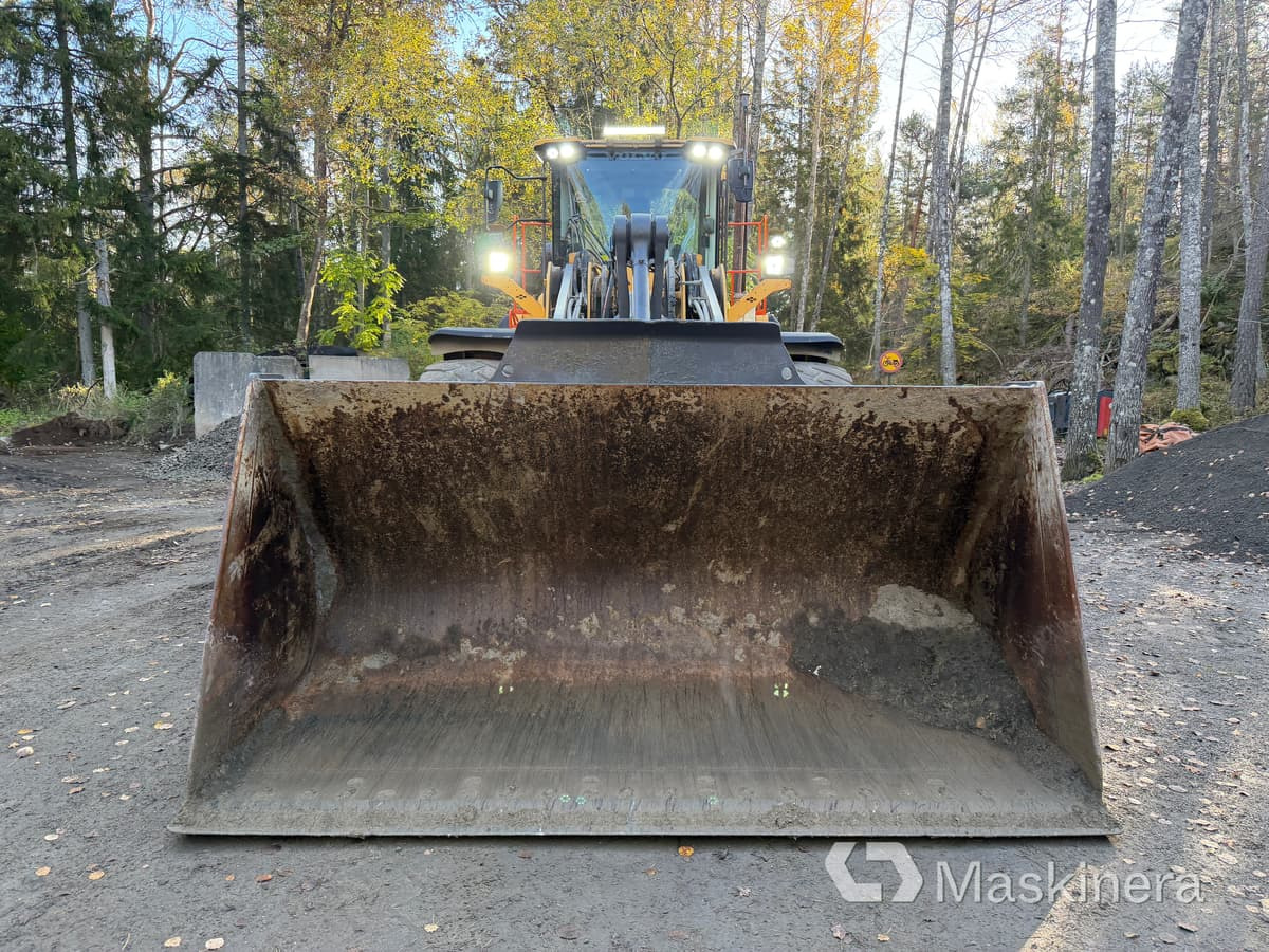 Hjullastare Volvo L180H - Chargeuse sur pneus: photos 2 Hjullastare Volvo L180H - Chargeuse sur pneus: photos 2