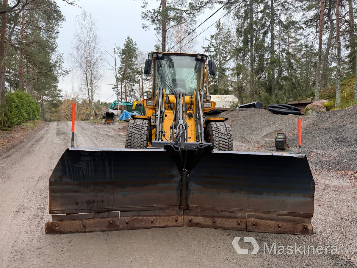 Hjullastare Volvo L50E med tillbehör - Chargeuse sur pneus: photos 2 Hjullastare Volvo L50E med tillbehör - Chargeuse sur pneus: photos 2