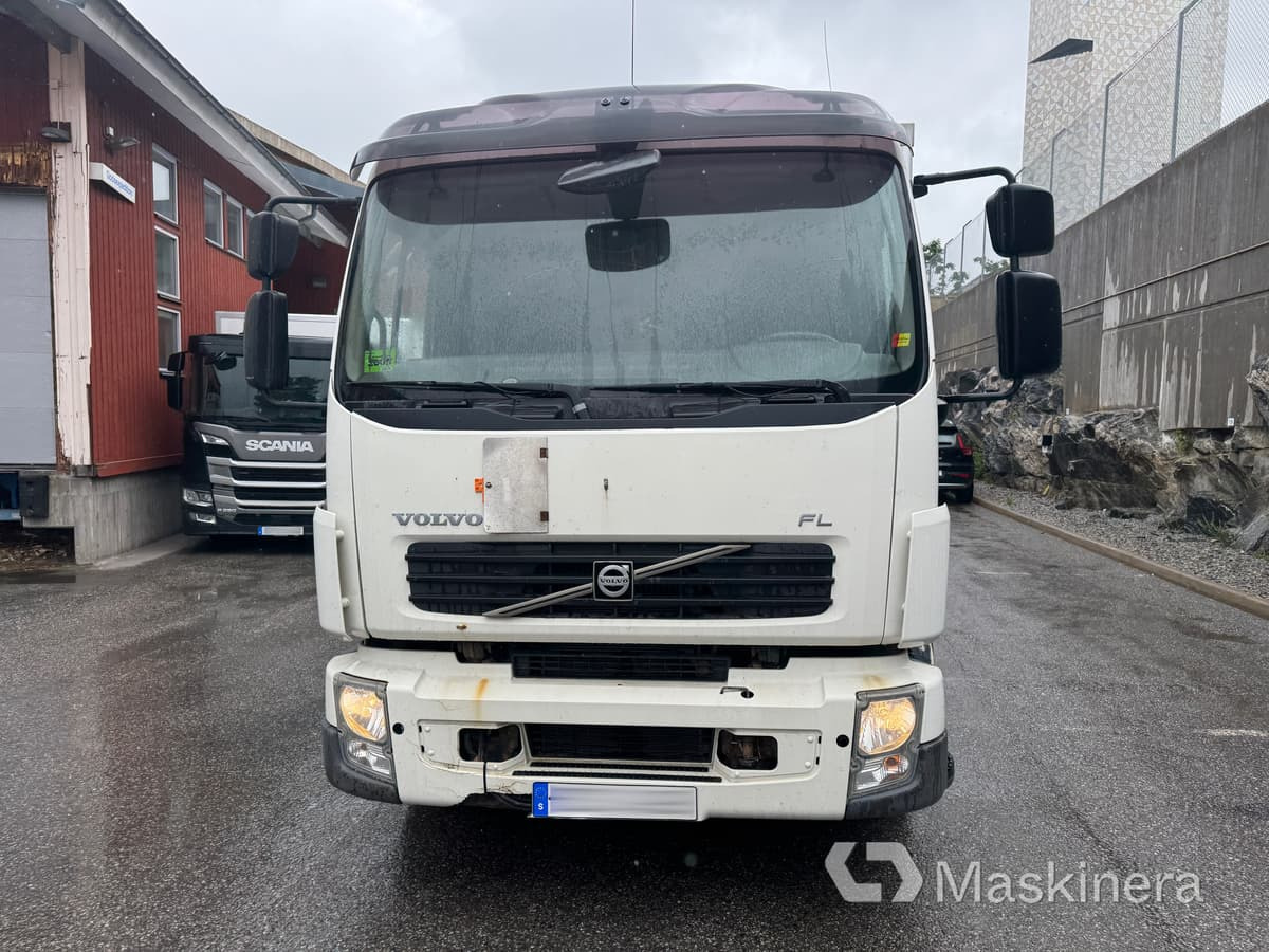 Lastbil Volvo FL-240 4X2 - Camion fourgon: photos 2 Lastbil Volvo FL-240 4X2 - Camion fourgon: photos 2