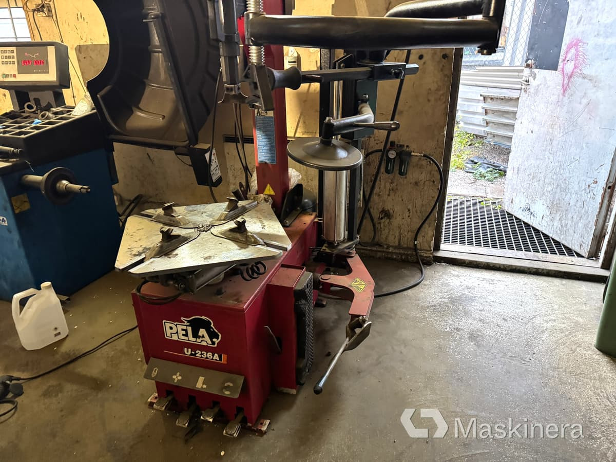 Pela & Megaspin 400 Däckmaskin Pela U-236A & Megaspin 400 - Équipement de garage: photos 1 Pela & Megaspin 400 Däckmaskin Pela U-236A & Megaspin 400 - Équipement de garage: photos 1