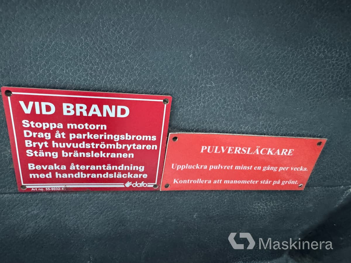 Fourgonnette Pickup Nissan Navara med flak: photos 26 Fourgonnette Pickup Nissan Navara med flak: photos 26