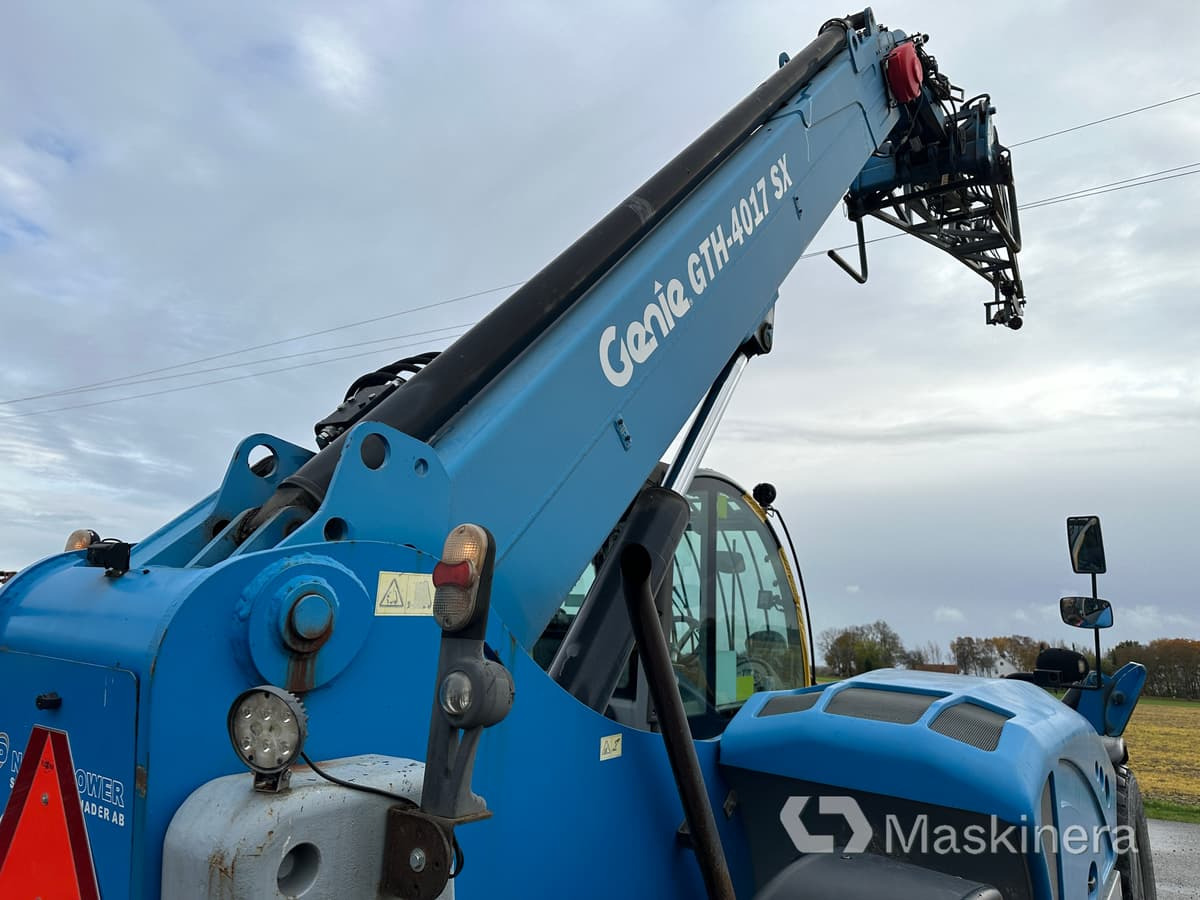 Chariot télescopique Teleskoplastare Genie GTH 4017SX + redskap: photos 30 Chariot télescopique Teleskoplastare Genie GTH 4017SX + redskap: photos 30