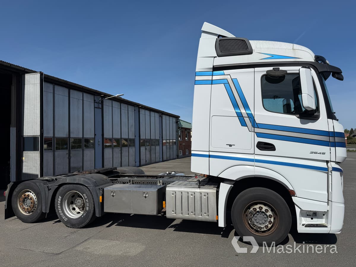 Dragbil Mercedes-Benz Actros 2545 - Tracteur routier: photos 4 Dragbil Mercedes-Benz Actros 2545 - Tracteur routier: photos 4