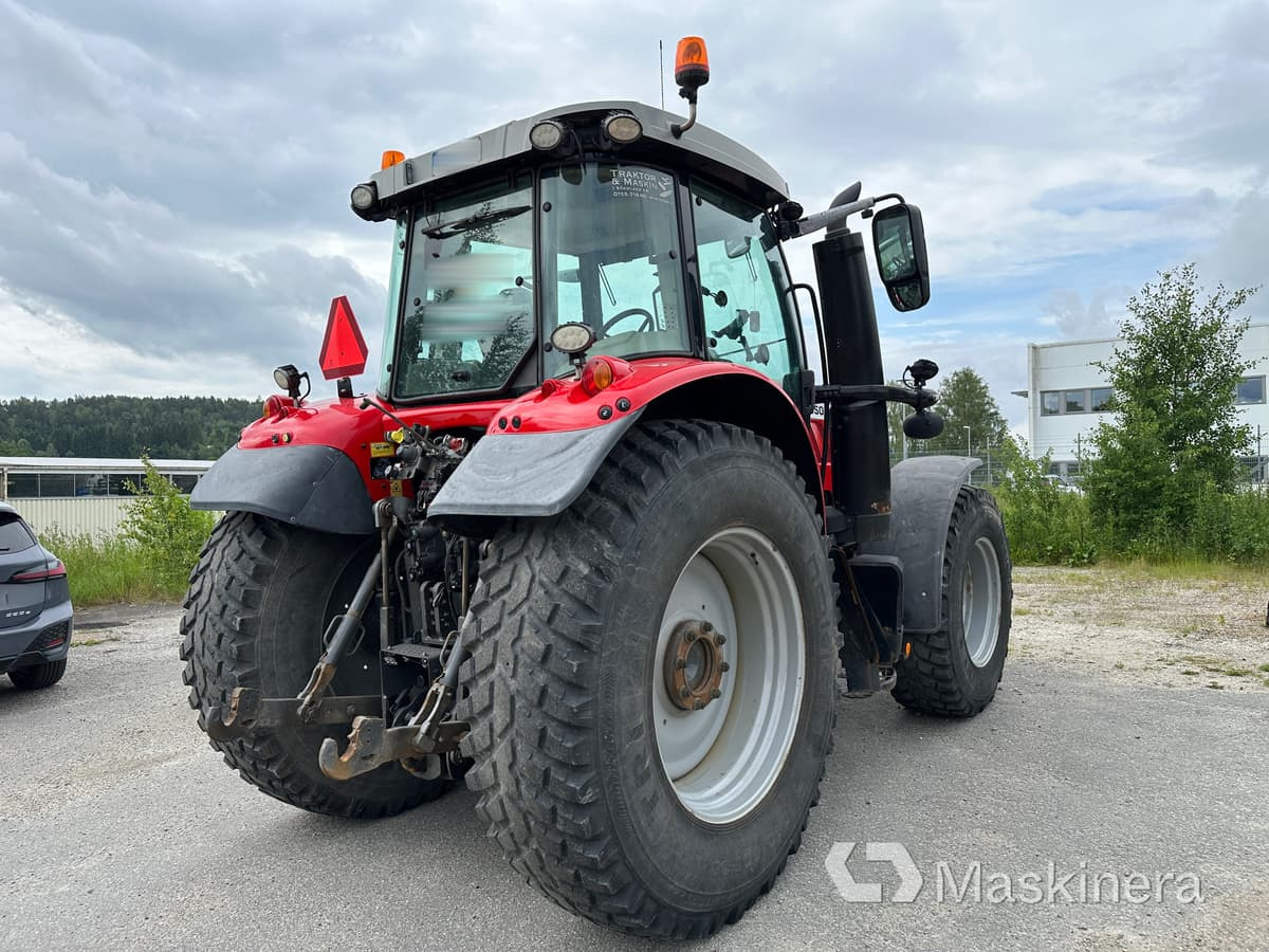 Traktor Massey Fergusson MF 6715 S + Bigab 10-14 G2 - Tracteur agricole: photos 5 Traktor Massey Fergusson MF 6715 S + Bigab 10-14 G2 - Tracteur agricole: photos 5