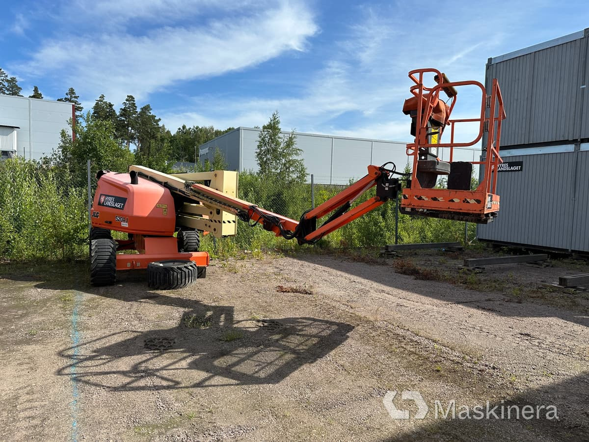 Vikbomslift JLG 520AJ Reparations objekt - Nacelle articulée: photos 1 Vikbomslift JLG 520AJ Reparations objekt - Nacelle articulée: photos 1