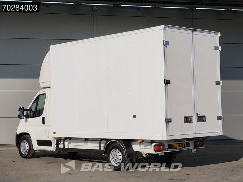 Citroën Jumper 140PK Bakwagen 2,5m hoogte Achterdeuren Navi Camera Airco Cruise Euro6 Meubelbak Koffer 23m3 Airco Cruise control - Fourgon grand volume: photos 2 Citroën Jumper 140PK Bakwagen 2,5m hoogte Achterdeuren Navi Camera Airco Cruise Euro6 Meubelbak Koffer 23m3 Airco Cruise control - Fourgon grand volume: photos 2