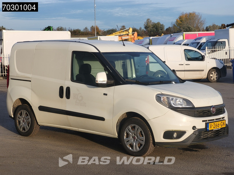 Fiat Doblò 95PK DEFECT/EXPORT! L1H1 Trekhaak Navi Airco Cruise Euro6 L1 Airco Trekhaak Cruise control - Fourgonnette: photos 3 Fiat Doblò 95PK DEFECT/EXPORT! L1H1 Trekhaak Navi Airco Cruise Euro6 L1 Airco Trekhaak Cruise control - Fourgonnette: photos 3