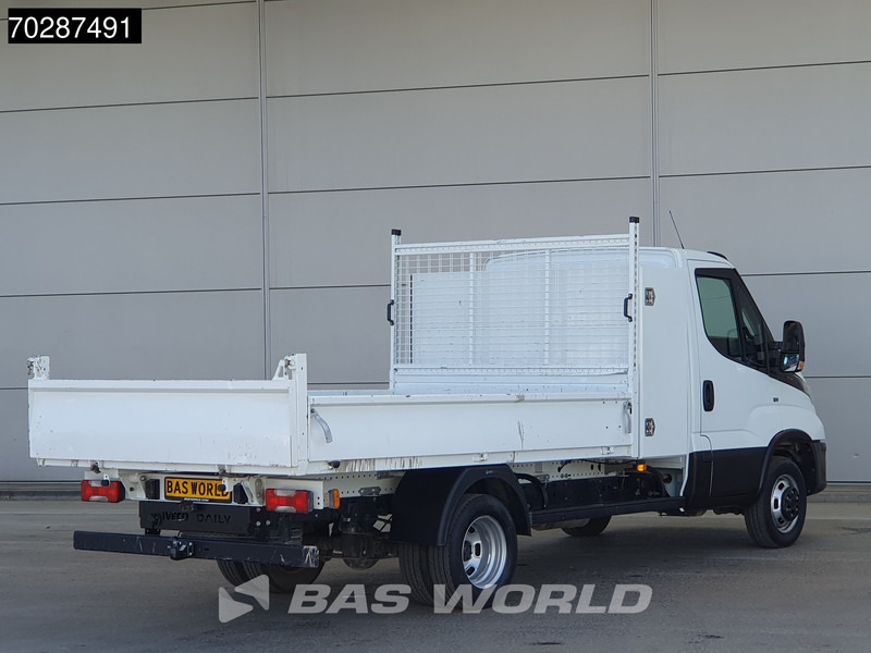 Iveco Daily 35C16 3.0L Kipper met Kist Dubbellucht 3,5t Trekhaak Navi Airco Cruise Camera Euro6 Tipper Benne Kieper 2m3 Airco Trekhaak Cruis - Utilitaire benne: photos 5 Iveco Daily 35C16 3.0L Kipper met Kist Dubbellucht 3,5t Trekhaak Navi Airco Cruise Camera Euro6 Tipper Benne Kieper 2m3 Airco Trekhaak Cruis - Utilitaire benne: photos 5