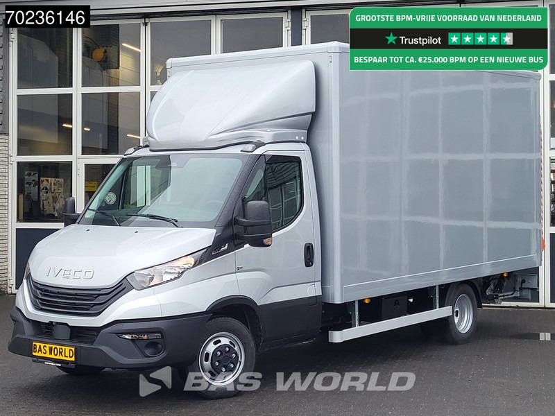 Iveco Daily 35C18 2025 MODEL Automaat 1000kg Laadklep ACC Navi Airco Zijdeur Bakwagen Meubelbak Koffer 22m3 Airco - Fourgon grand volume: photos 1 Iveco Daily 35C18 2025 MODEL Automaat 1000kg Laadklep ACC Navi Airco Zijdeur Bakwagen Meubelbak Koffer 22m3 Airco - Fourgon grand volume: photos 1
