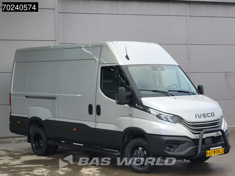 Iveco Daily 35C18 3.0L Black Edition Automaat 180PK L2H2 Dubbellucht 3,5t Trekgewicht ACC LED Navi Camera Parkeersensoren Euro6 L2 12m3 Airc - Fourgon utilitaire: photos 3 Iveco Daily 35C18 3.0L Black Edition Automaat 180PK L2H2 Dubbellucht 3,5t Trekgewicht ACC LED Navi Camera Parkeersensoren Euro6 L2 12m3 Airc - Fourgon utilitaire: photos 3