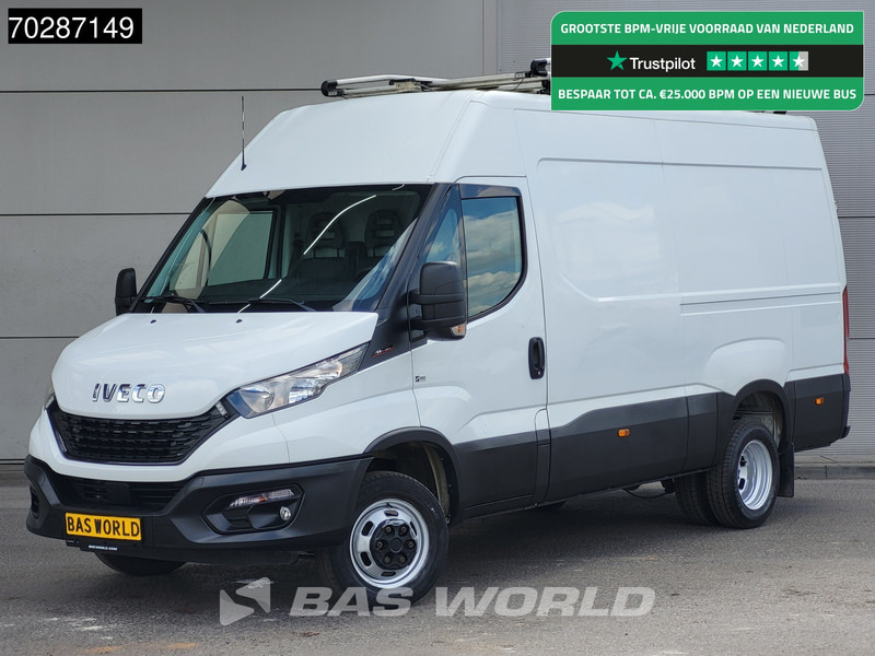 Iveco Daily 35C18 3.0L Dubbellucht L2H2 3,5t Trekhaak Navi Airco Cruise Camera Imperiaal Euro6 L2 12m3 Airco Trekhaak Cruise control - Fourgon utilitaire: photos 1 Iveco Daily 35C18 3.0L Dubbellucht L2H2 3,5t Trekhaak Navi Airco Cruise Camera Imperiaal Euro6 L2 12m3 Airco Trekhaak Cruise control - Fourgon utilitaire: photos 1