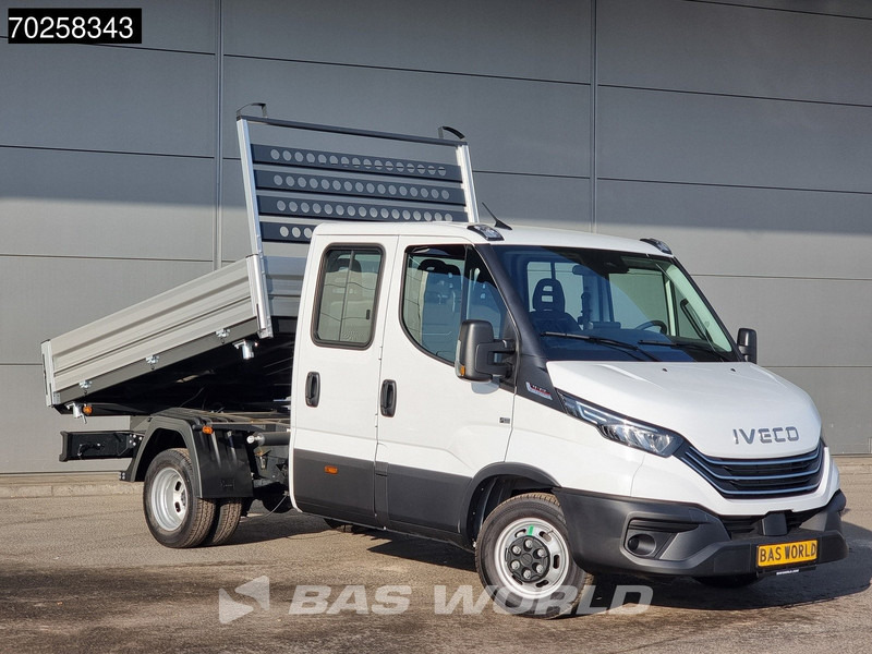 Iveco Daily 35C21 3-Zijdige Kipper Dubbel Cabine 210PK 3.0L Dubbellucht 3,5t Trekhaak ACC Airco LED Camera CarPlay Euro6 Tipper Benne Kieper - Utilitaire benne: photos 2 Iveco Daily 35C21 3-Zijdige Kipper Dubbel Cabine 210PK 3.0L Dubbellucht 3,5t Trekhaak ACC Airco LED Camera CarPlay Euro6 Tipper Benne Kieper - Utilitaire benne: photos 2