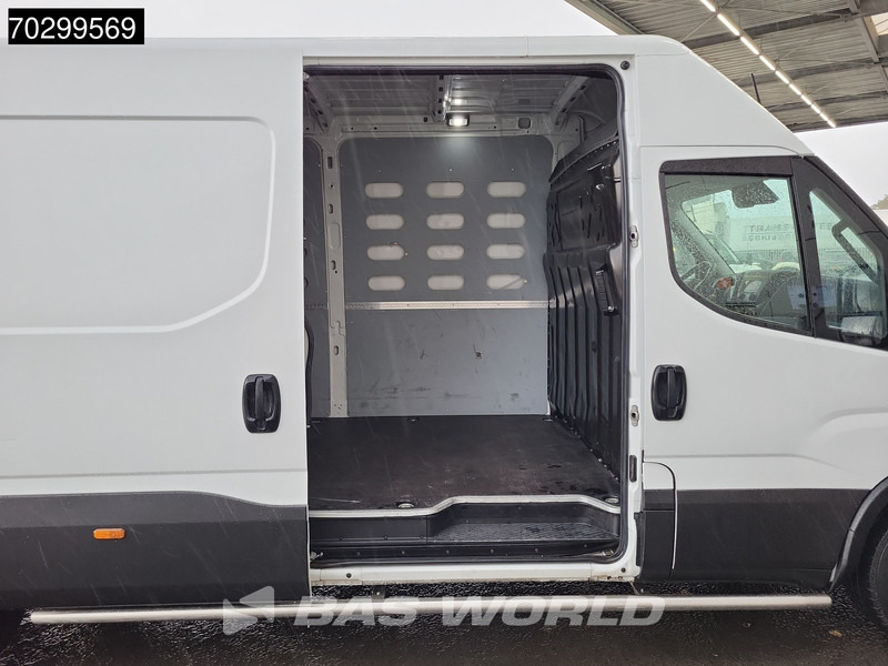 Iveco Daily 35S14 Automaat L3H2 3,5t Trekhaak Airco Cruise Euro6 L3 Airco Trekhaak Cruise control - crédit-bail Iveco Daily 35S14 Automaat L3H2 3,5t Trekhaak Airco Cruise Euro6 L3 Airco Trekhaak Cruise control: photos 7 Iveco Daily 35S14 Automaat L3H2 3,5t Trekhaak Airco Cruise Euro6 L3 Airco Trekhaak Cruise control - crédit-bail Iveco Daily 35S14 Automaat L3H2 3,5t Trekhaak Airco Cruise Euro6 L3 Airco Trekhaak Cruise control: photos 7