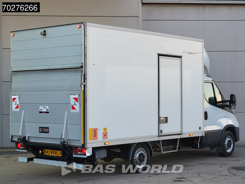 Iveco Daily 35S14 Automaat Laadklep Bakwagen Zijdeur Airco Cruise Meubelbak Koffer Airco Cruise control - Fourgon grand volume: photos 5 Iveco Daily 35S14 Automaat Laadklep Bakwagen Zijdeur Airco Cruise Meubelbak Koffer Airco Cruise control - Fourgon grand volume: photos 5