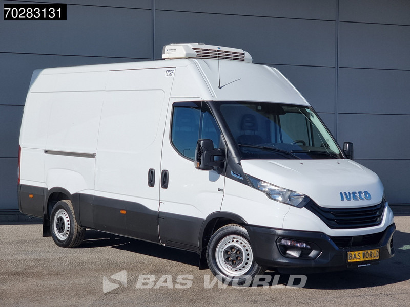 Utilitaire frigorifique Iveco Daily 35S16 SCHADE/DAMAGE! Koelwagen Vriezer Automaat Thermo King V-300 MAX Airco Cruise Parkeersensoren Kühl Kühler Koel Koeler Kühlw: photos 5