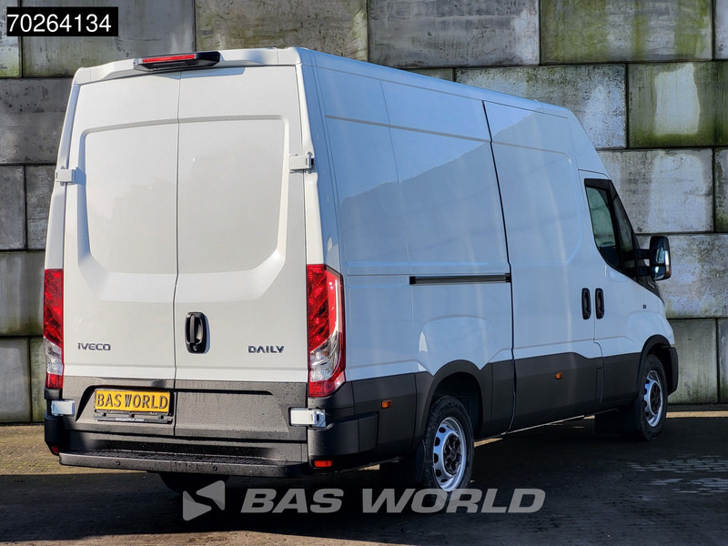 Iveco Daily 35S18 3.0L Automaat L2H2 180PK Navi ACC Parkeersensoren Airco Cruise L2 12m3 Airco - Fourgon utilitaire: photos 5 Iveco Daily 35S18 3.0L Automaat L2H2 180PK Navi ACC Parkeersensoren Airco Cruise L2 12m3 Airco - Fourgon utilitaire: photos 5