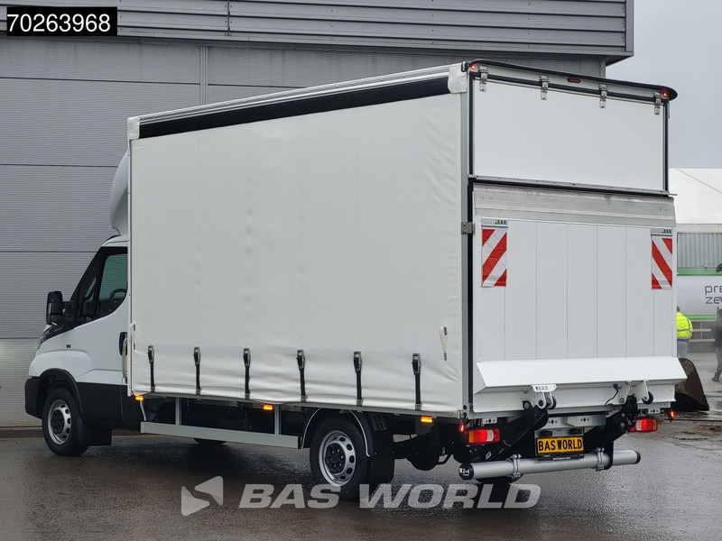 Iveco Daily 35S18 3.0L Automaat Schuifzeilen met Laadklep ACC Navi Bakwagen Schuifzeil Zeilen Koffer Meubelbak 28m3 Airco - Utilitaire plateau baché: photos 2 Iveco Daily 35S18 3.0L Automaat Schuifzeilen met Laadklep ACC Navi Bakwagen Schuifzeil Zeilen Koffer Meubelbak 28m3 Airco - Utilitaire plateau baché: photos 2