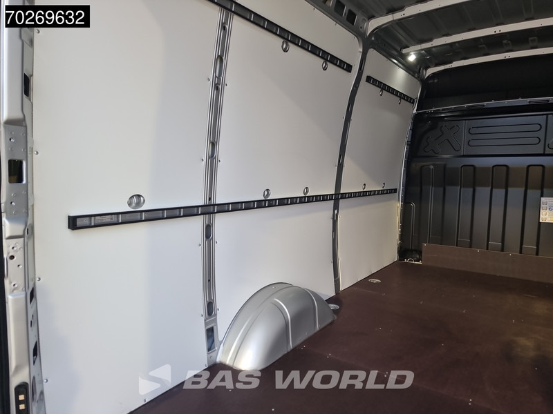 Fourgon utilitaire neuf Iveco Daily 35S21 210PK 3.0L Automaat 2025 Black Edition model L3H2 ACC LED Tacho CarPlay Velgen Camera 12m3 Airco Trekhaak: photos 8